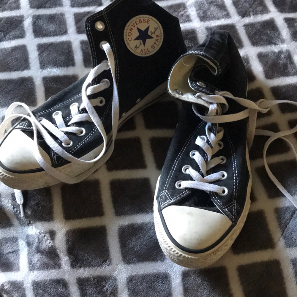 High top black converse